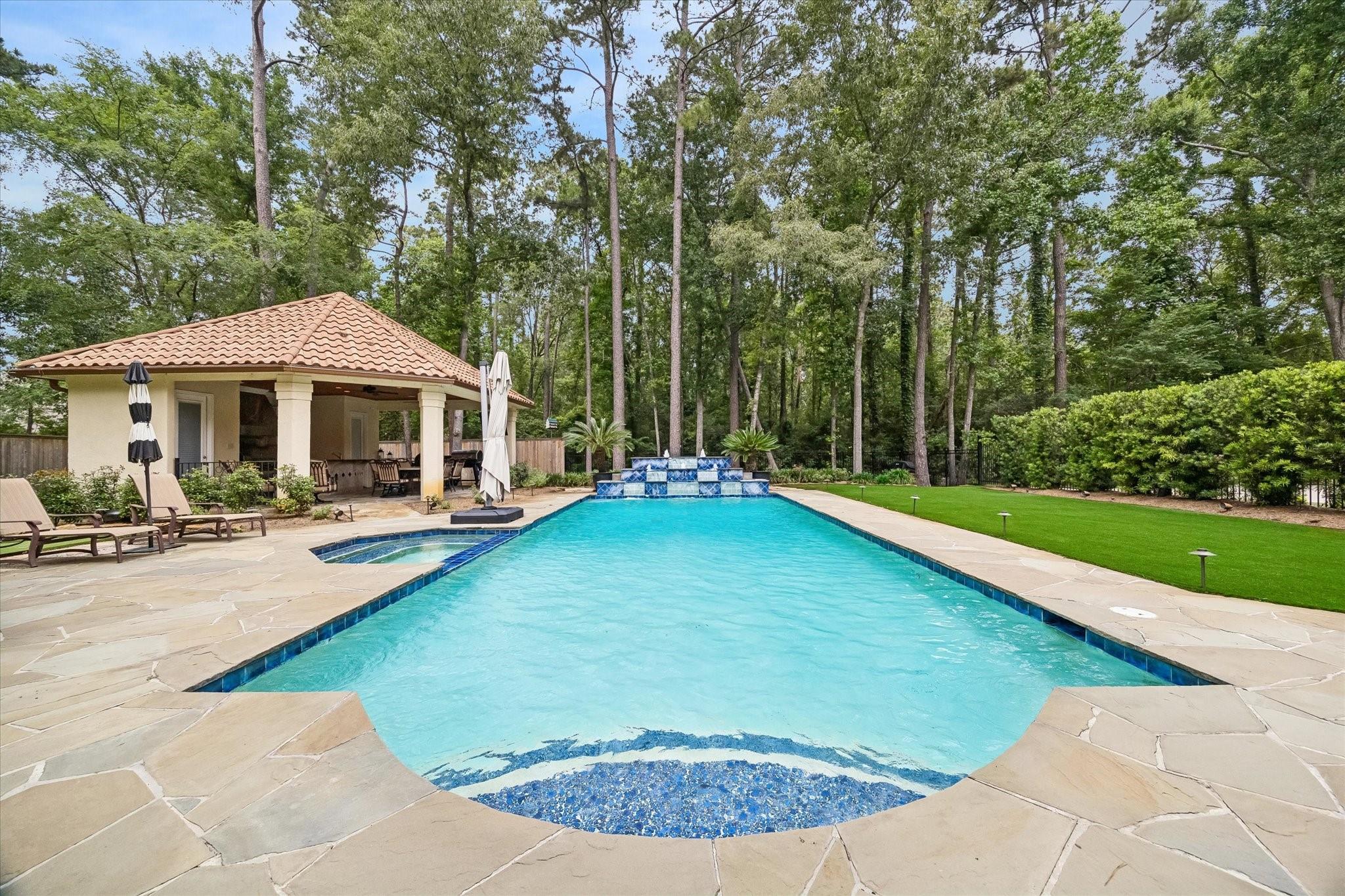 5 Magnolia Woods Drive