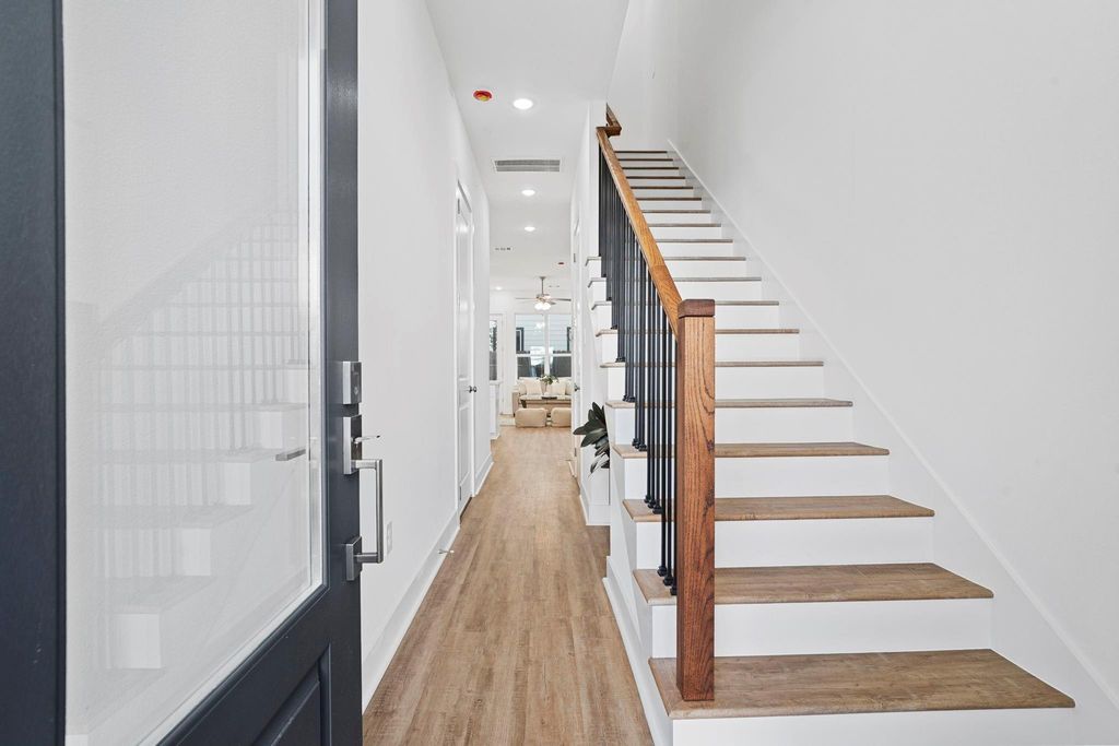 Photo of 1940 Wildpacher Lane, Houston, TX 77080 (MLS # 93643662)