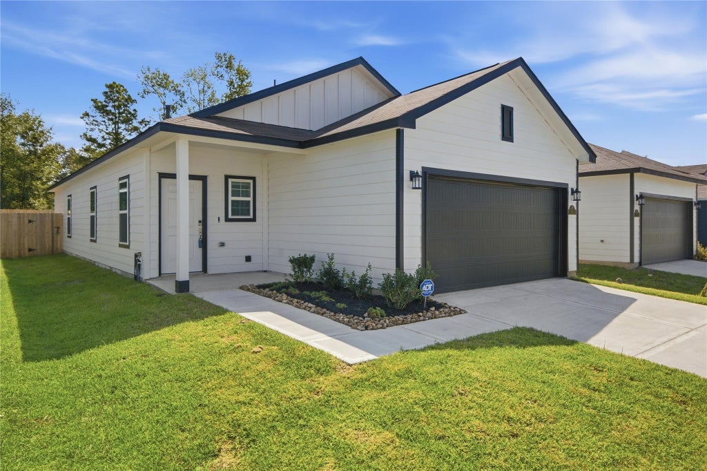 Photo of 20867 Wildbird Cherry Lane, Porter, TX 77365 (MLS # 64826452)