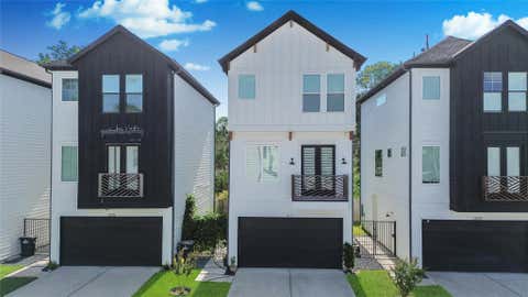 Photo of 1837 Flowing Springs Trail, Houston, TX 77080 (MLS # 22820469)