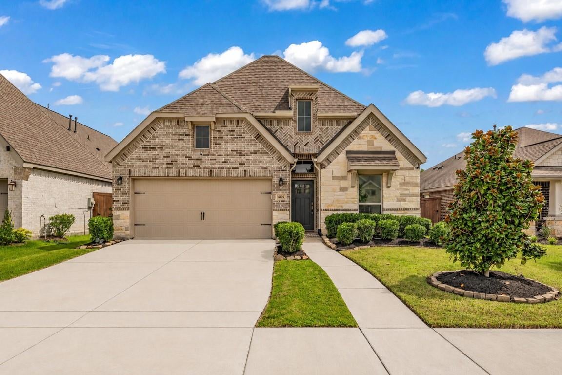 6426 Shadowbrook Hollow Trail
