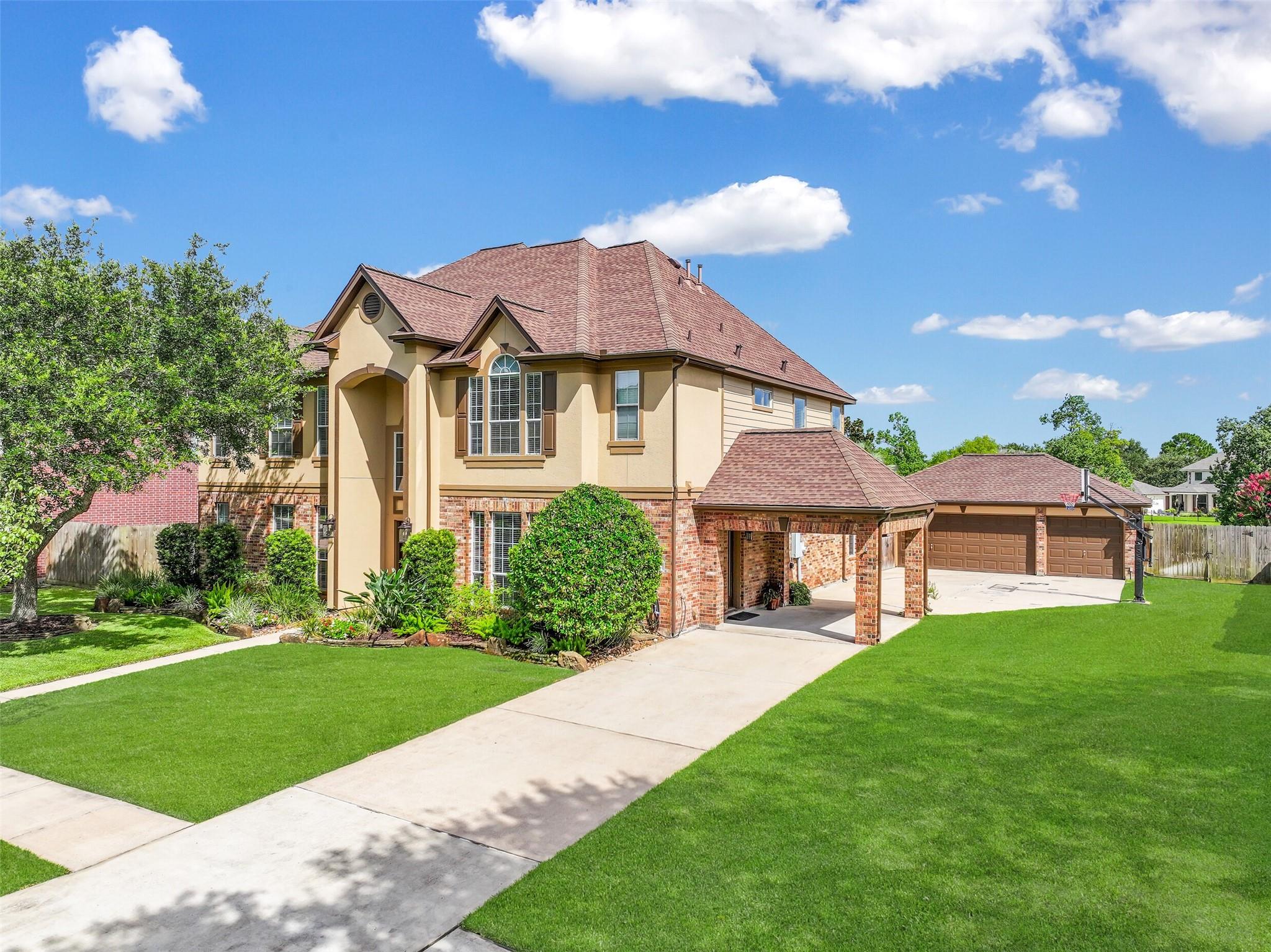 1607 Cascade Falls Drive
