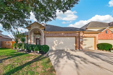 Photo of 946 Maresca Lane, League City, TX 77573 (MLS # 36747632)