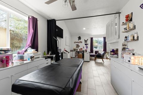 Tiny photo for 8506 Rivercross Road, Houston, TX 77064 (MLS # 14083093)