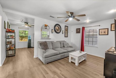 Homes For Sale - 1312 22nd Street<br/> Texas City, TX 77590