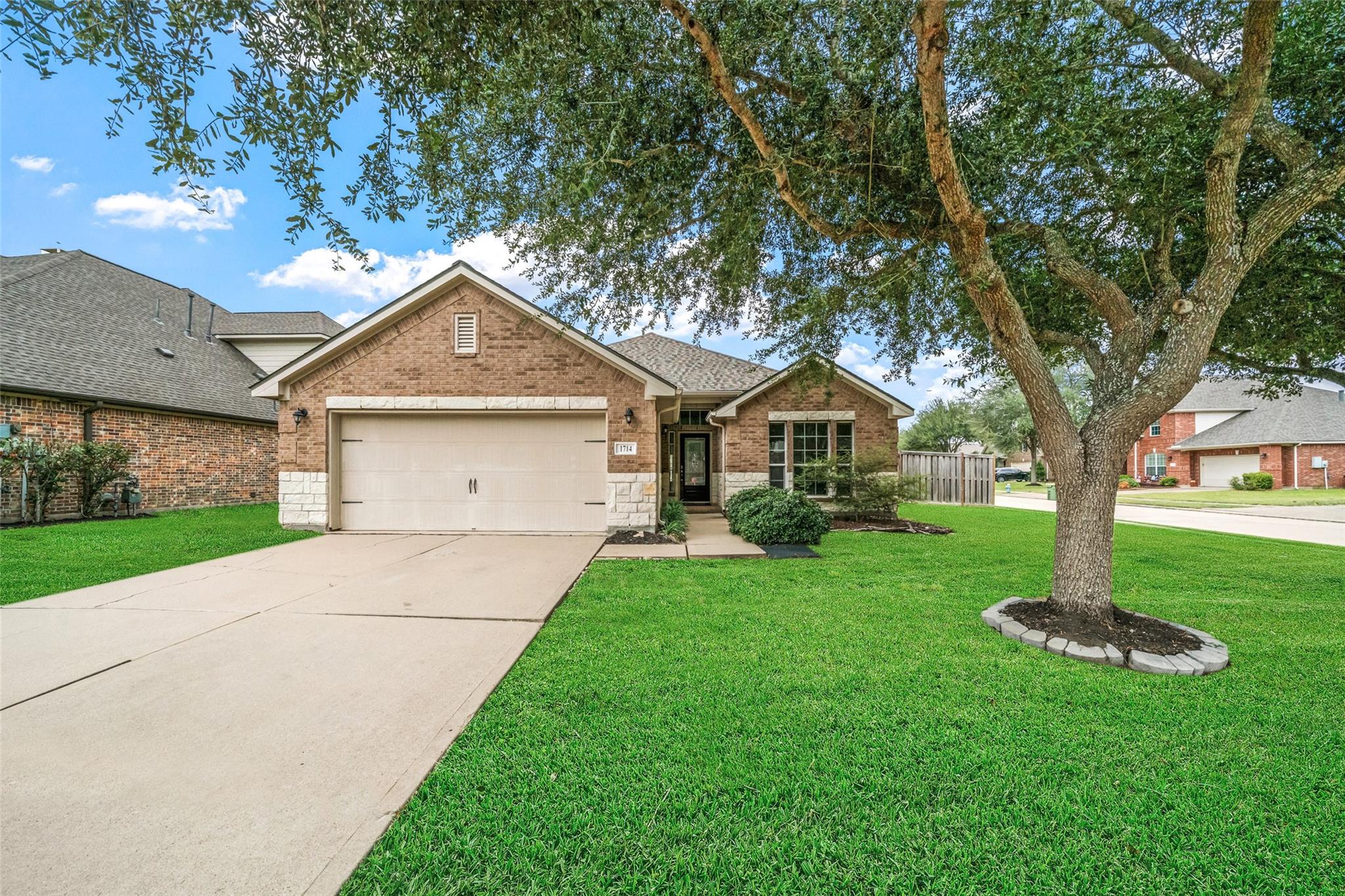 1714 Brighton Brook Lane