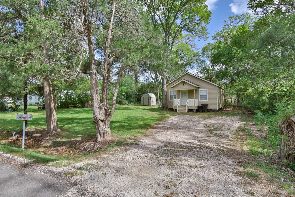 Photo of 11913 25th Street, Santa Fe, TX 77510 (MLS # 26020920)