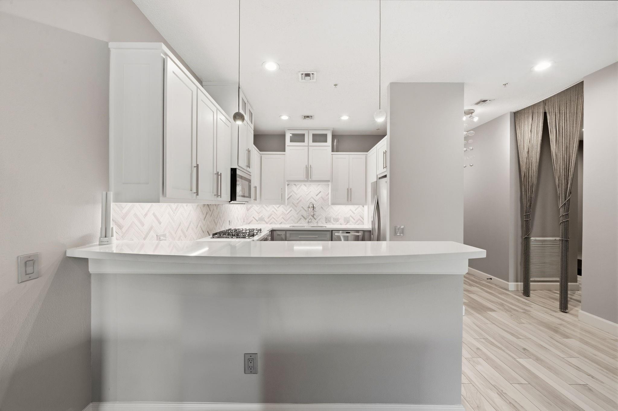 3 Waterway Court 1B