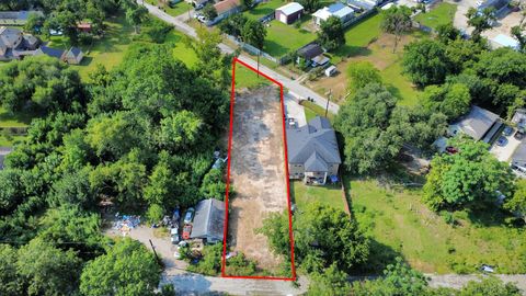 Photo of 833 Rosie St, Houston, TX 77091 (MLS # 98969454) Photo of 833 Rosie St, Houston, TX 77091 (MLS # 98969454)