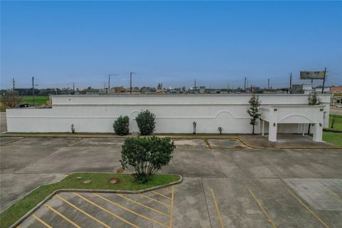 2103 Fm-1960 W Houston TX 77090