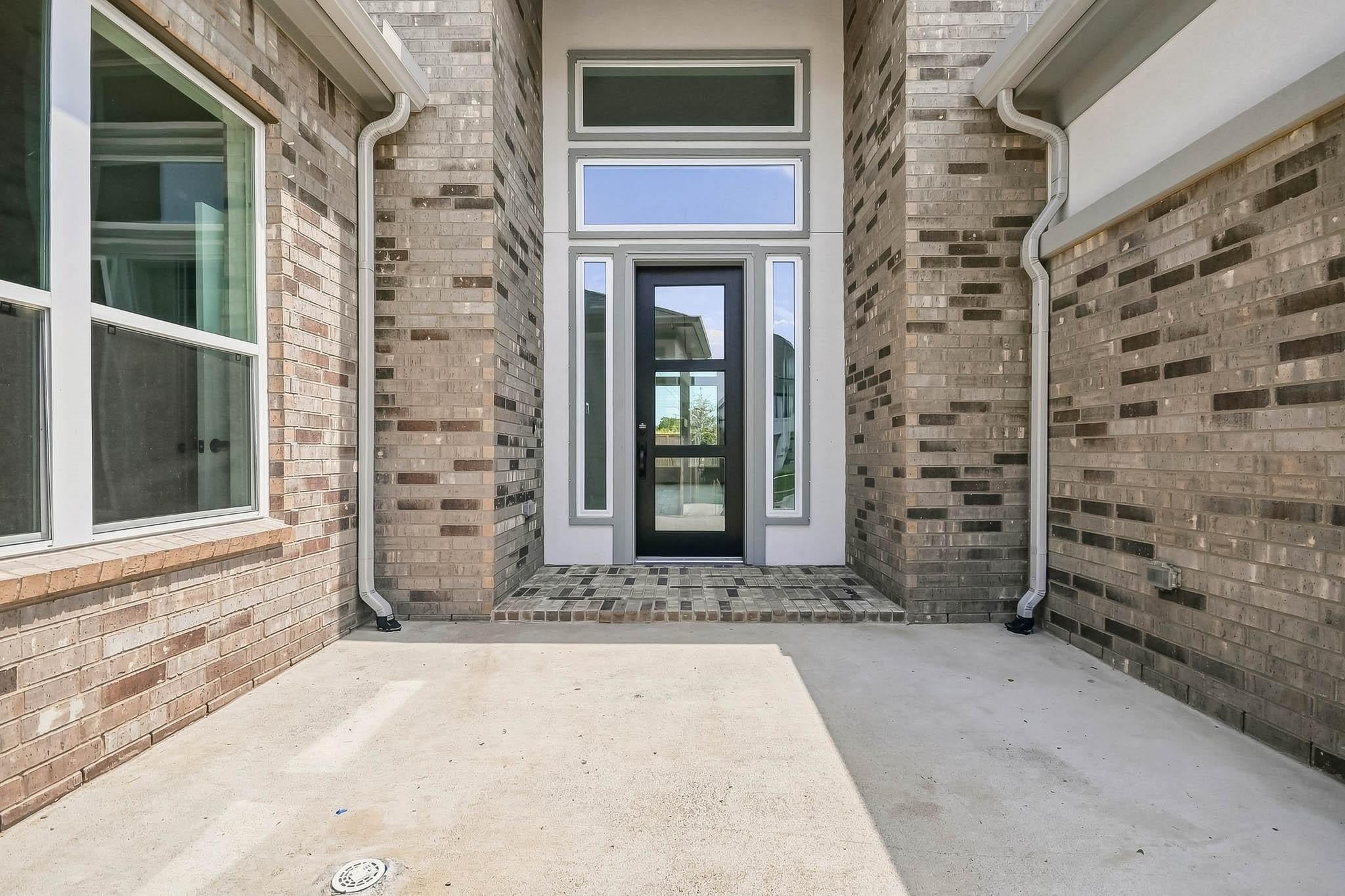 8725 Antelope Canyon Way
