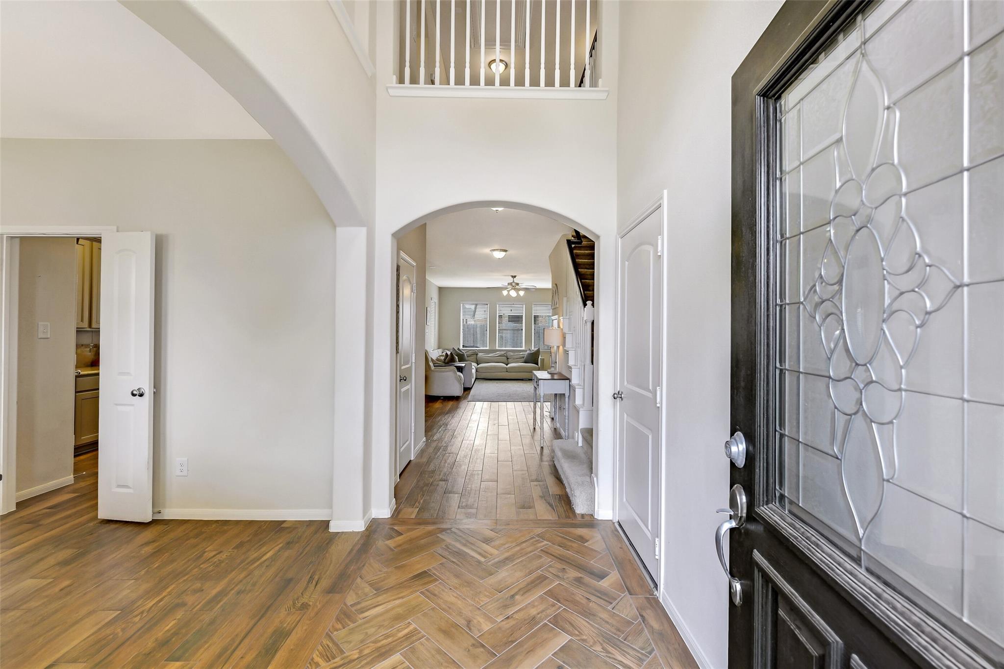 13823 Pointed Edge Lane