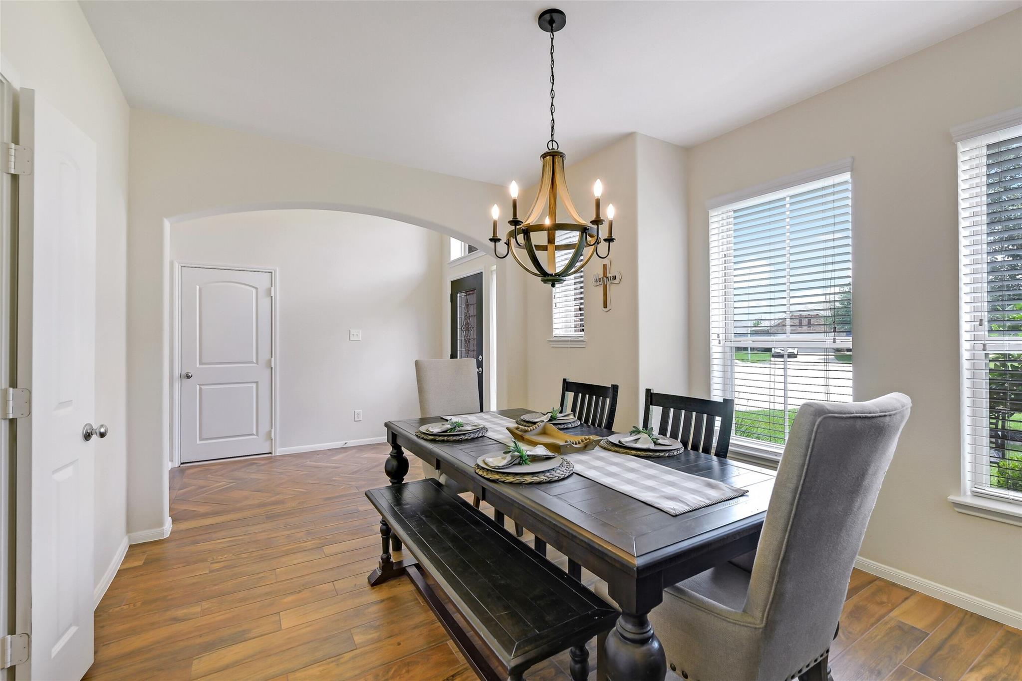 13823 Pointed Edge Lane