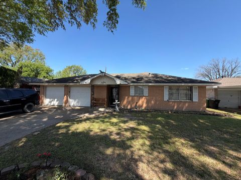 Photo of 626 Saddle Rock Drive, Houston, TX 77037 (MLS # 13301106)
