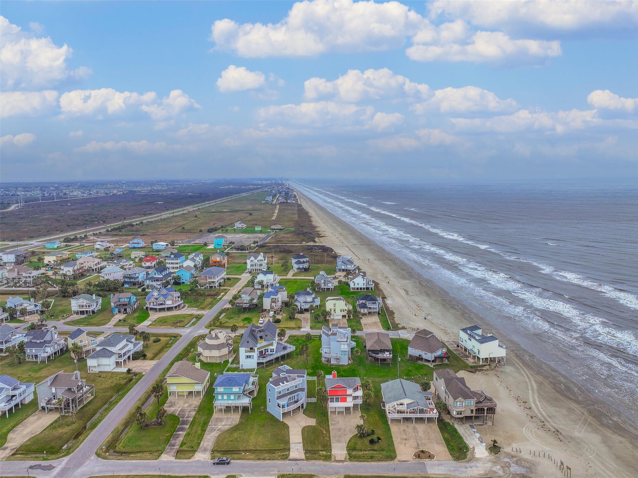 Galveston, Texas, 77554, United States, 3 Bedrooms Bedrooms, ,4 BathroomsBathrooms,Residential,Active,2020743