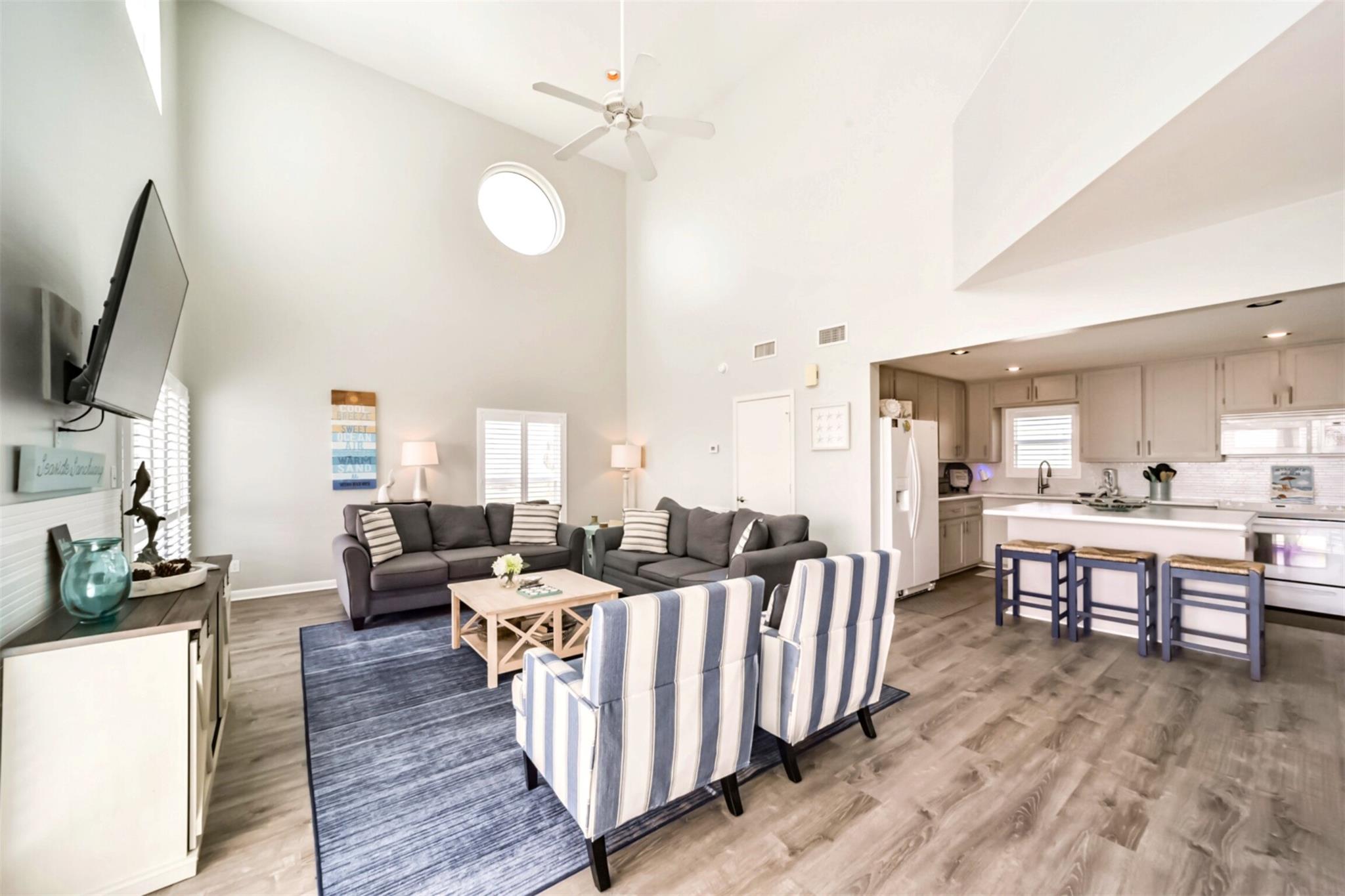 Galveston, Texas, 77554, United States, 3 Bedrooms Bedrooms, ,4 BathroomsBathrooms,Residential,Active,2020743