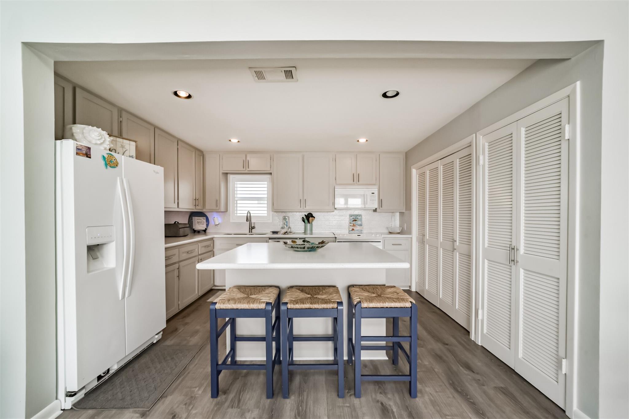 Galveston, Texas, 77554, United States, 3 Bedrooms Bedrooms, ,4 BathroomsBathrooms,Residential,Active,2020743
