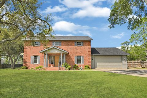 Homes For Sale - 4201 Norton Drive #CR218<br/> Manvel, TX 77578