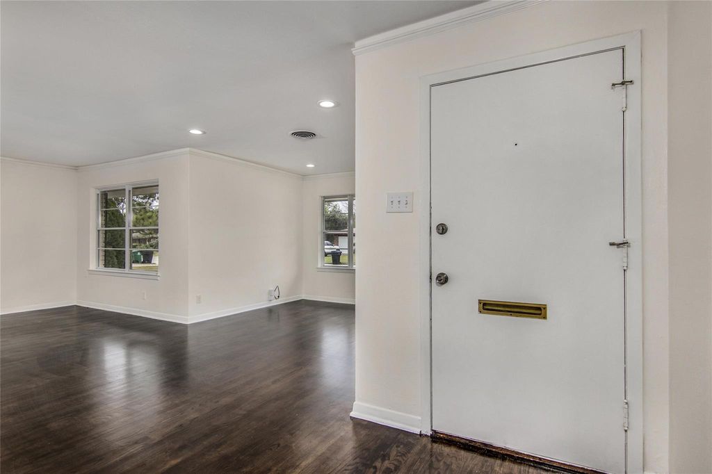 Photo of 4149 Lemac Drive, Houston, TX 77025 (MLS # 71384847)