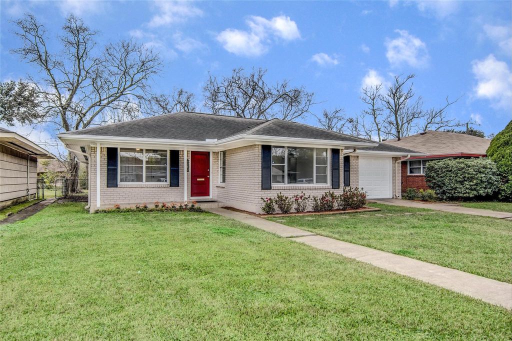 Photo of 4149 Lemac Drive, Houston, TX 77025 (MLS # 71384847)