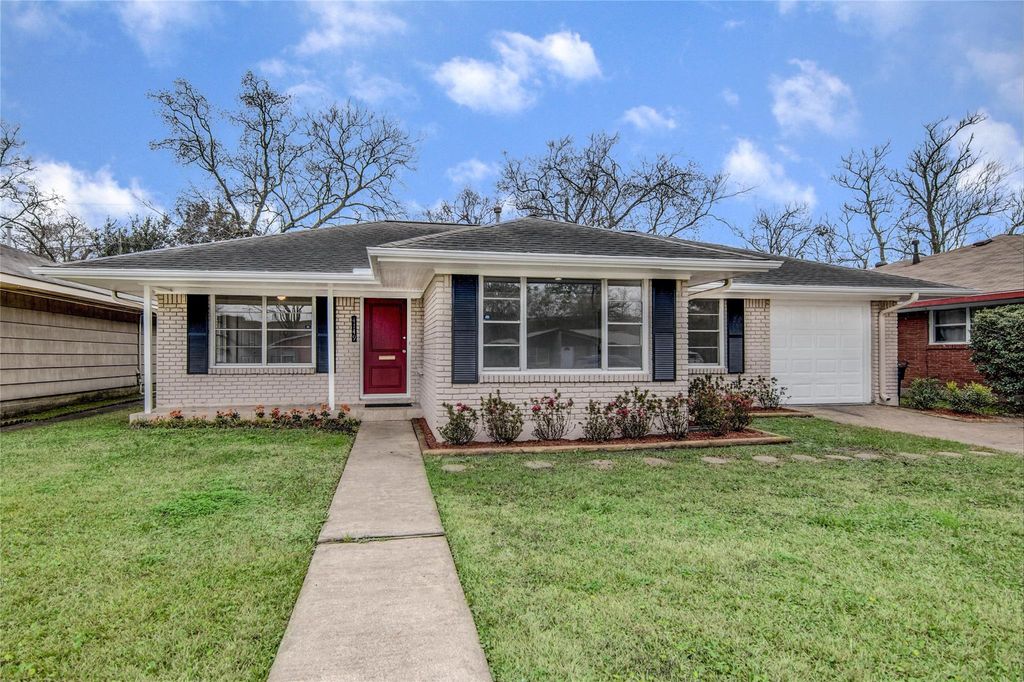 Photo of 4149 Lemac Drive, Houston, TX 77025 (MLS # 71384847)