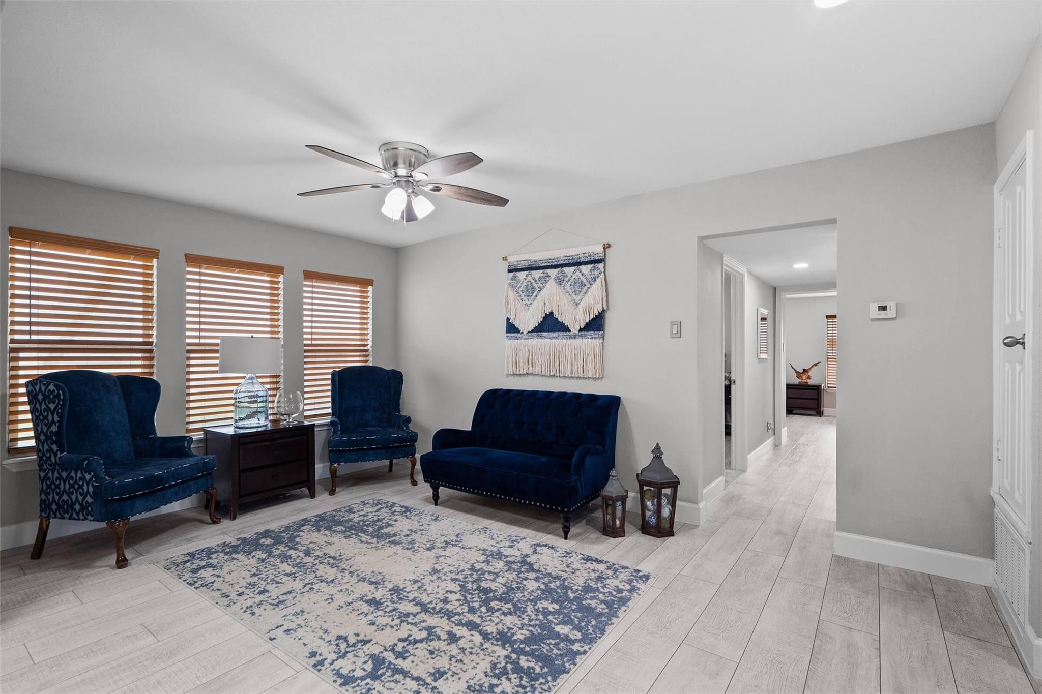 8100 Seawall Boulevard B