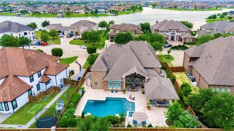Photo of 10210 Grape Creek Grove Lane, Cypress, TX 77433 (MLS # 9202537)
