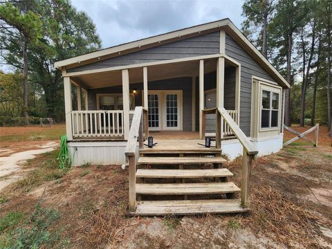 Photo of 19598 County Road 2343, Troup, TX 75789 (MLS # 67623120)
