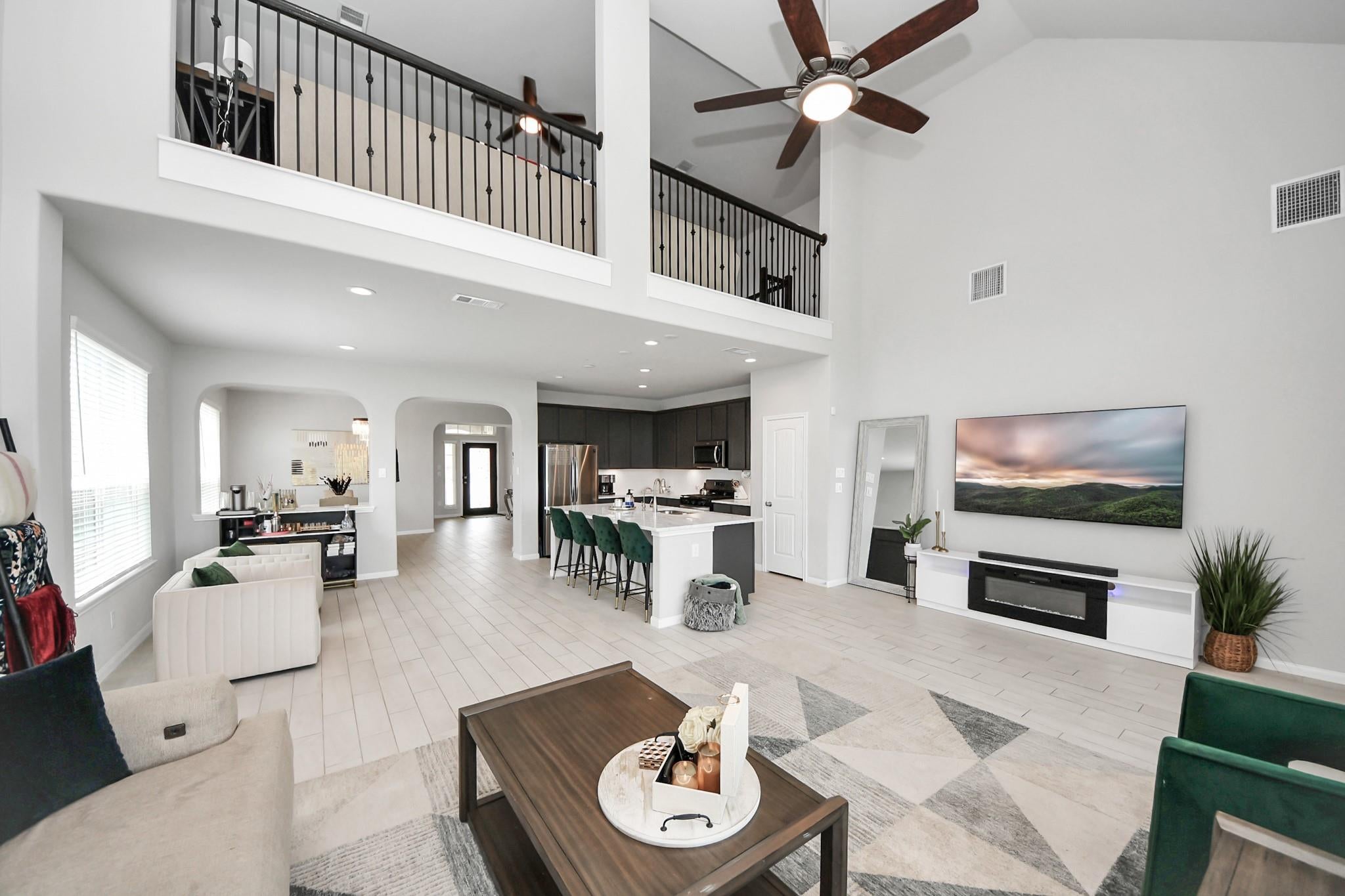 3 Avery Brook Court
