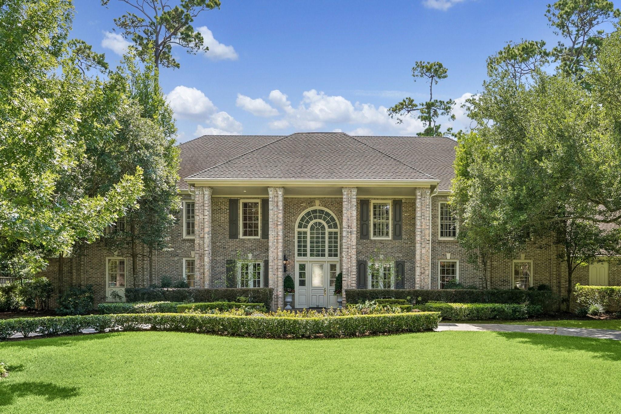10 Stillforest Street