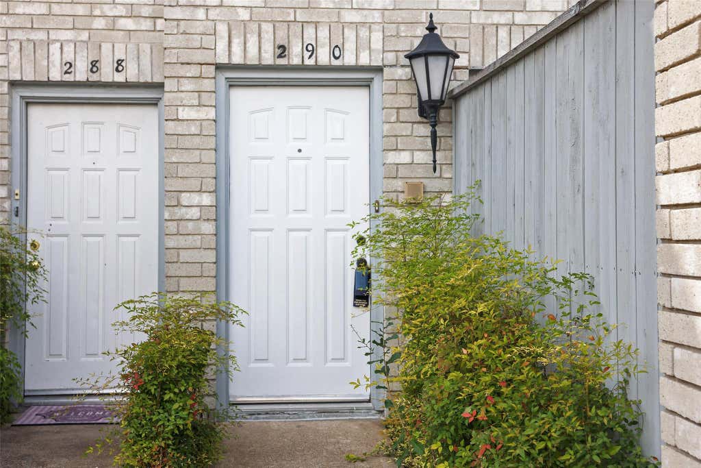 Photo of 290 Wilcrest Drive, Houston, TX 77042 (MLS # 57006783)