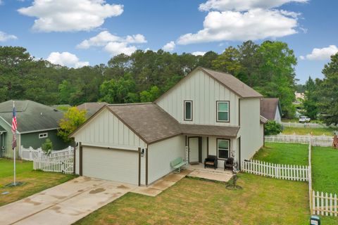 Photo of 206 Iris, Livingston, TX 77351 (MLS # 5874566)
