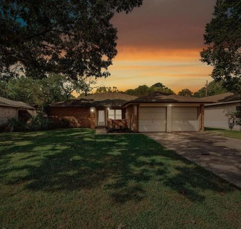 Photo of 17123 Forelock Way, Crosby, TX 77532 (MLS # 65028155)