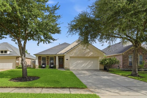 Photo of 28210 Everett Knolls Drive, Katy, TX 77494 (MLS # 42694956)
