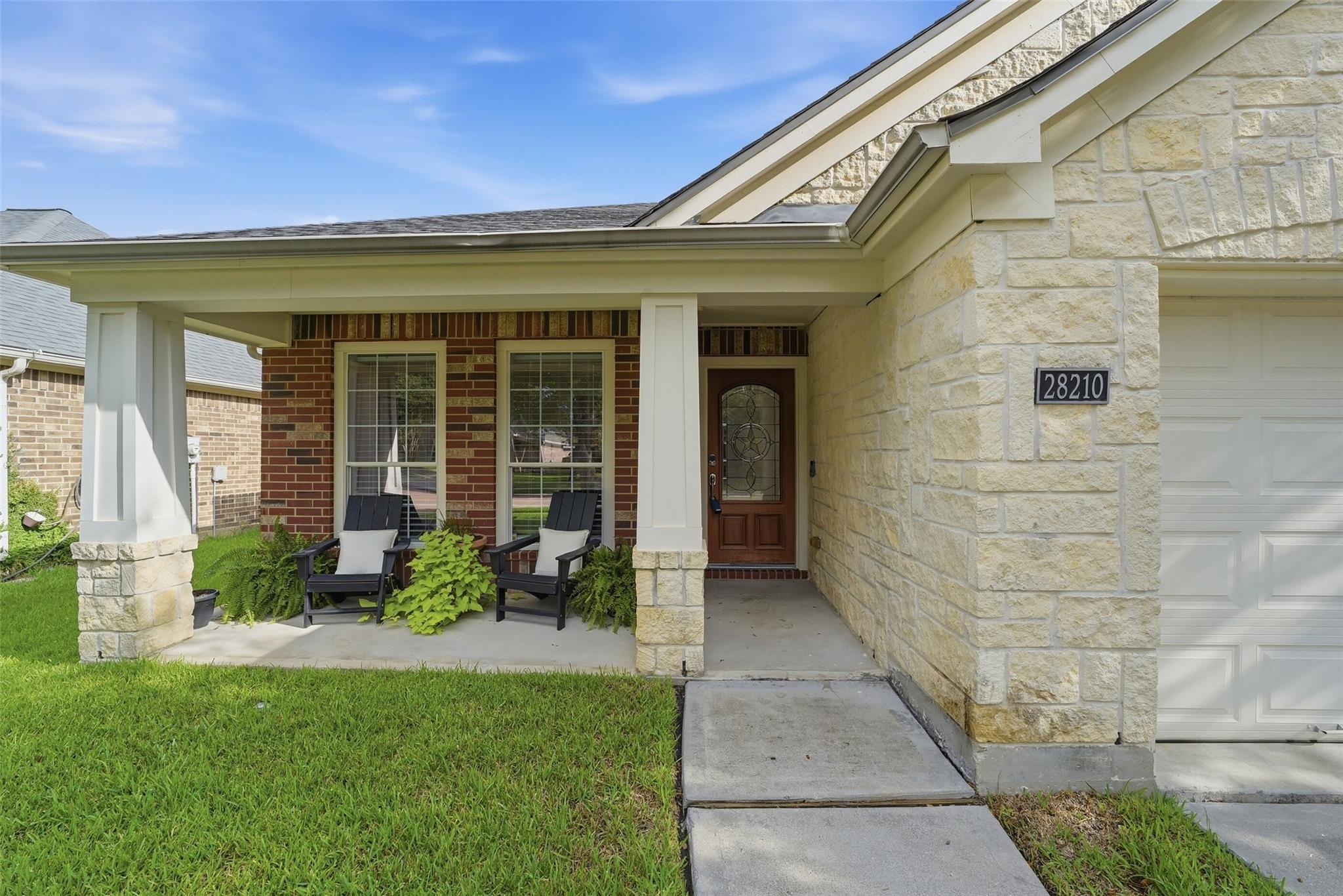 28210 Everett Knolls Drive