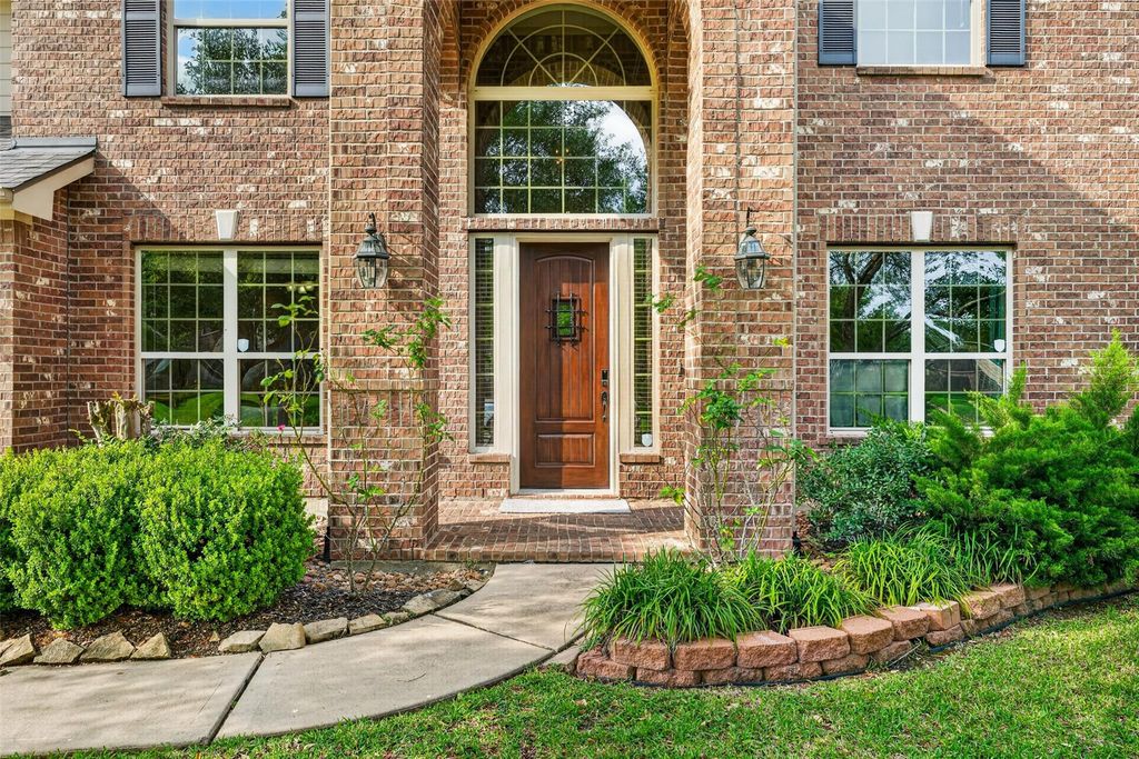 Photo of 14715 Golden Hawk Trail, Cypress, TX 77433 (MLS # 63739842)