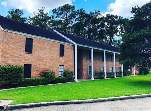 Photo of 3700 Pine Manor Lane #8, Dickinson, TX 77539 (MLS # 83949548)