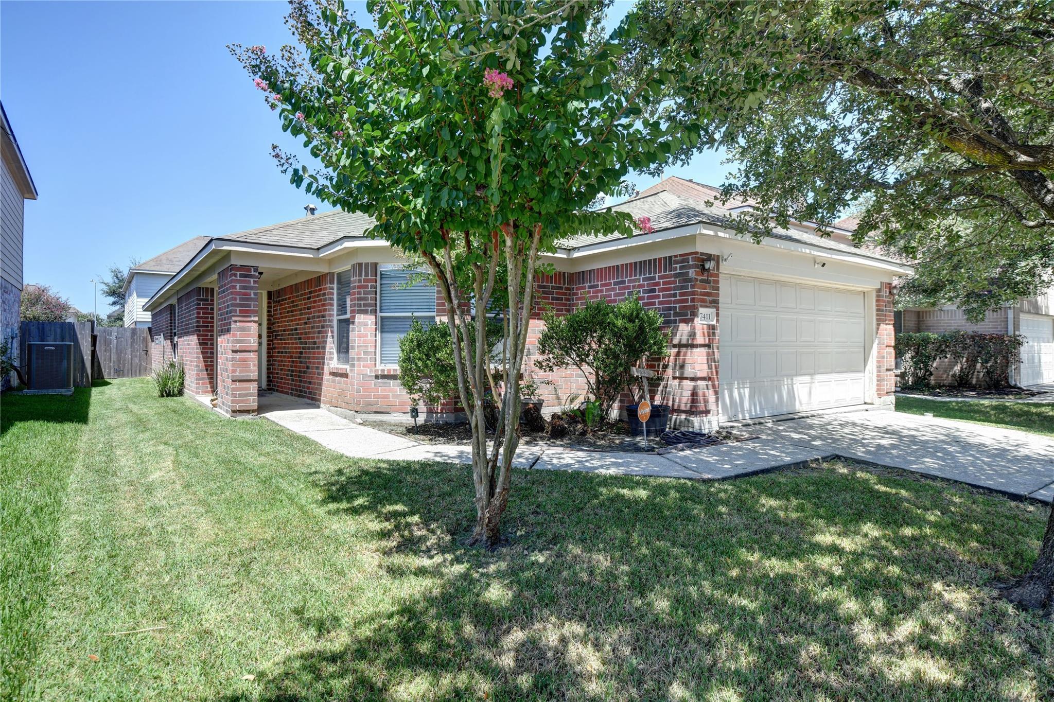 7411 Fox Scene Drive