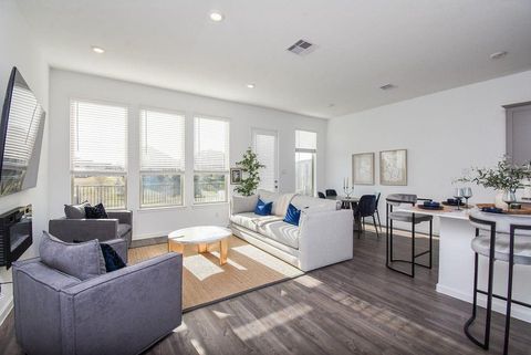 Photo of 5618 Amber Brook Ln, Fulshear, TX 77441 (MLS # 40252522)