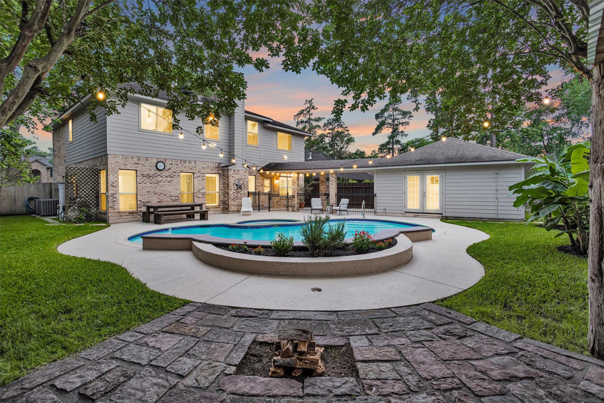 6010 Charrington Drive