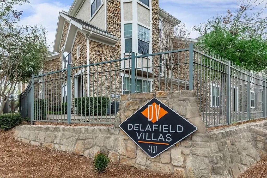 Photo of 4101 Delafield Ln, Dallas, TX 75227 (MLS # 35010748)