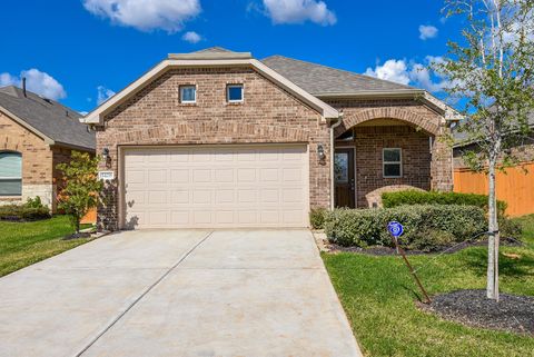 Photo of 1428 Sundown Glen Lane, Katy, TX 77493 (MLS # 80696799)