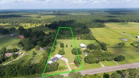 Photo of 2856 Sh-62, Buna, TX 77612 (MLS # 10279785)