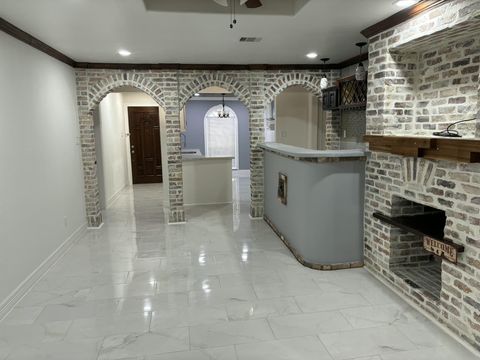 7718 Breezeway Street Houston TX 77040