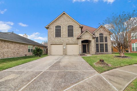 Photo of 14615 Twisted Pecan Court, Houston, TX 77015 (MLS # 26498384)