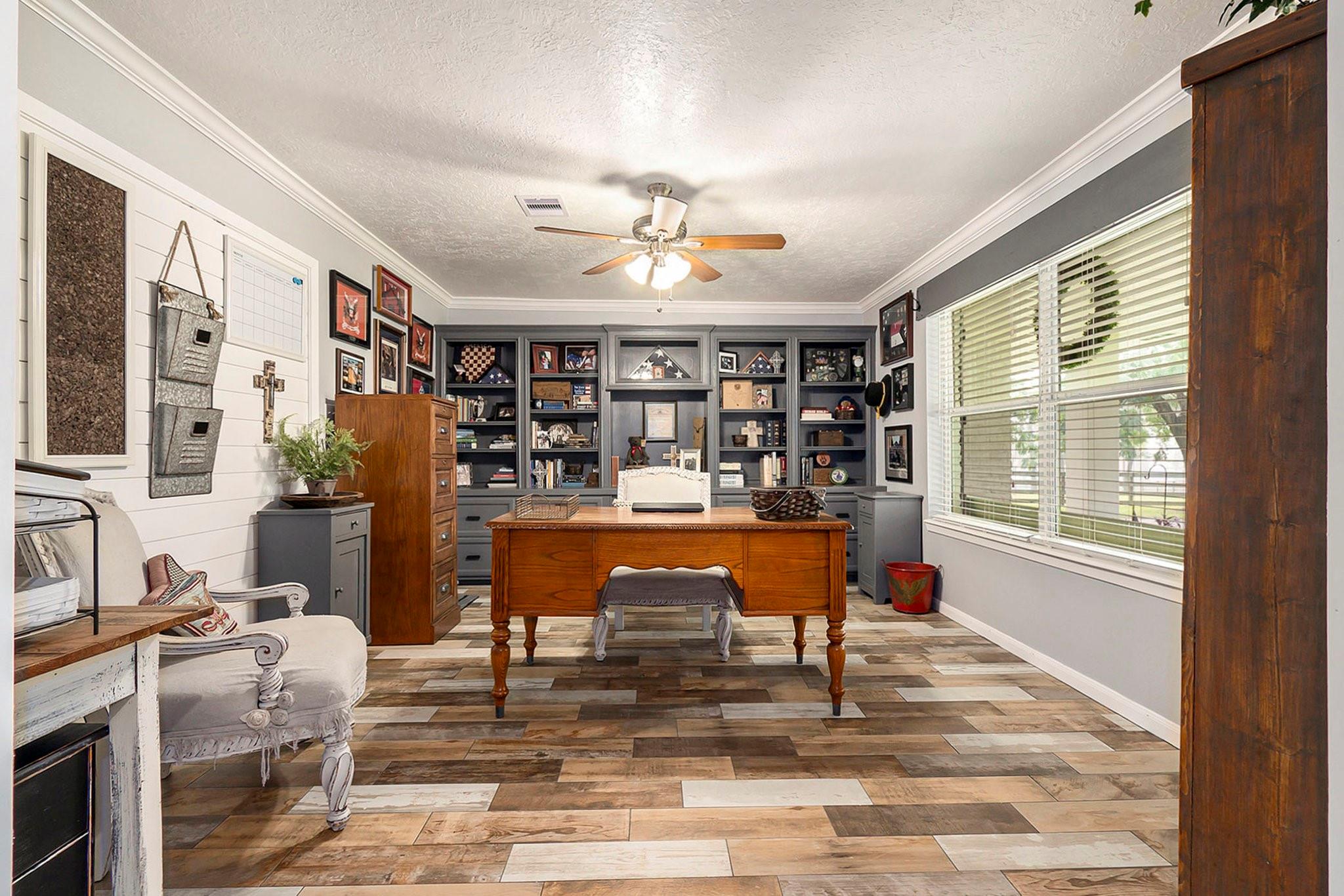 7363 County Line Rd Road