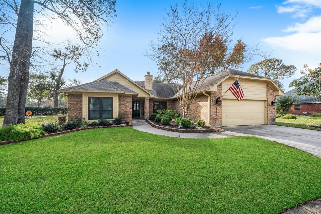 Photo of 20256 Ivy Point Circle, Humble, TX 77346 (MLS # 14546851)