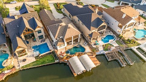 Photo of 161 Westlake Point, Montgomery, TX 77356 (MLS # 78545634)