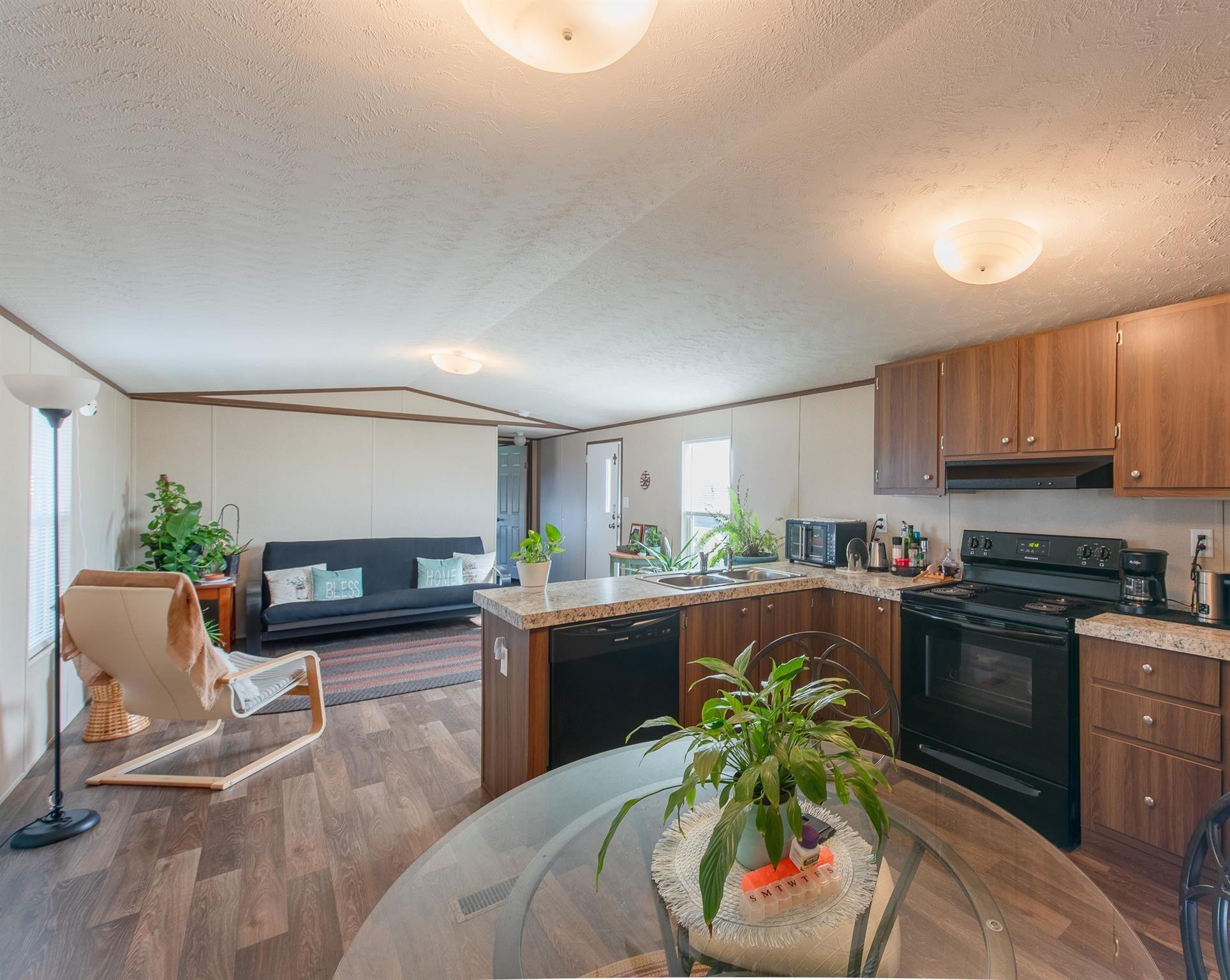 1158 Road 5720