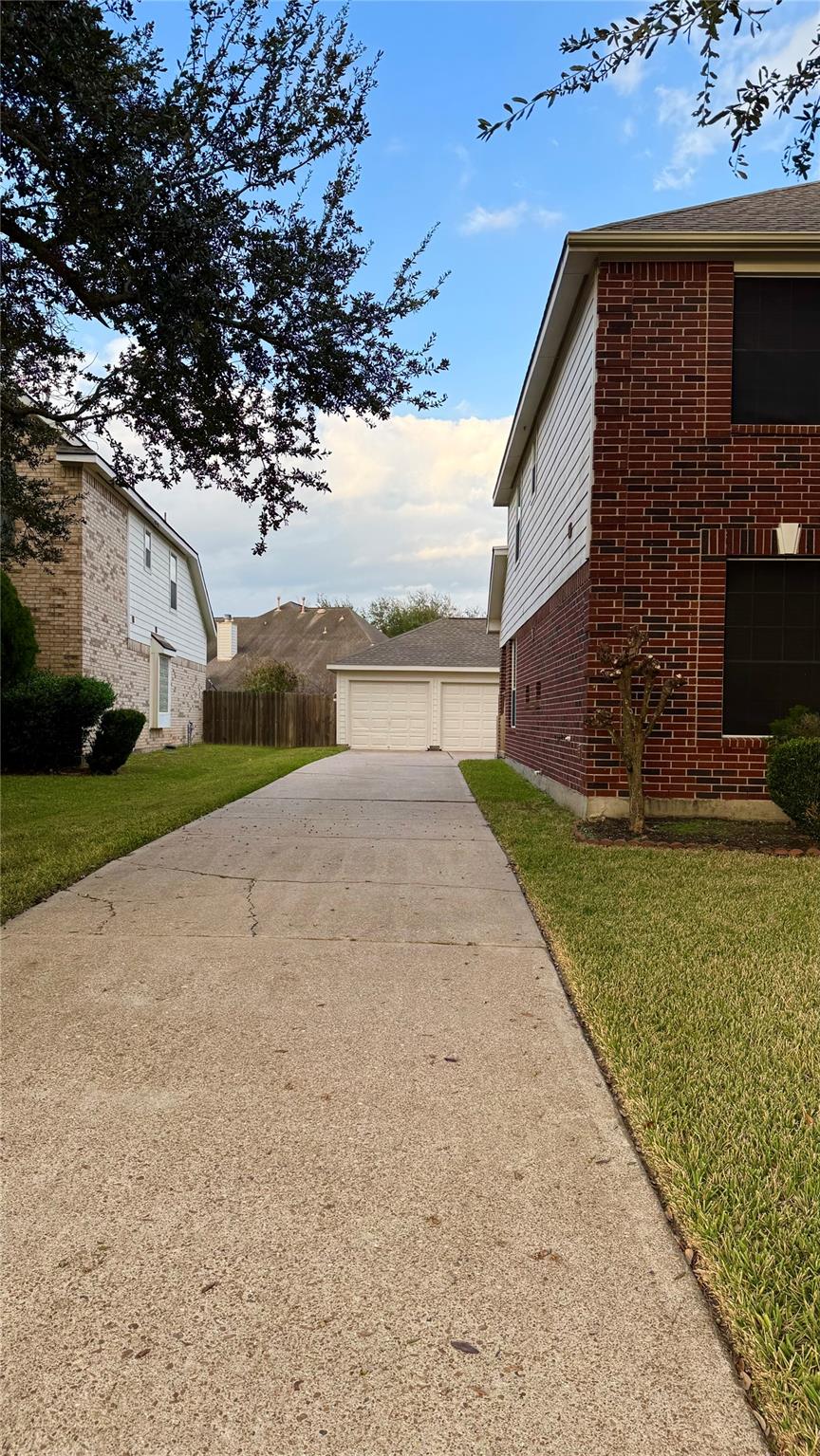 14902 Rock Mill Lane